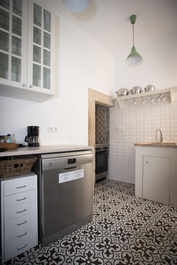 Guestready - Hygge-Style Apartment In Historical Graca Лиссабон Экстерьер фото